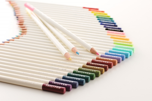 Tombow pencil Irojiten eggshell