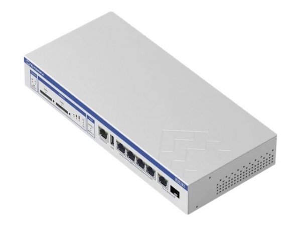 TELTONIKA RUTXR1 SFP/LTE Router